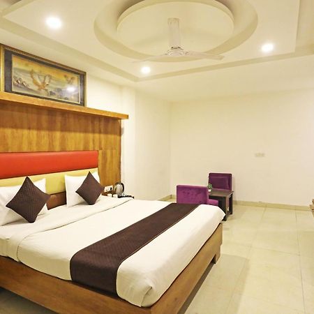 Hotel Sm Suits Near Delhi Airport-Unit By Grand Urban Luxury New Delhi Exterior photo