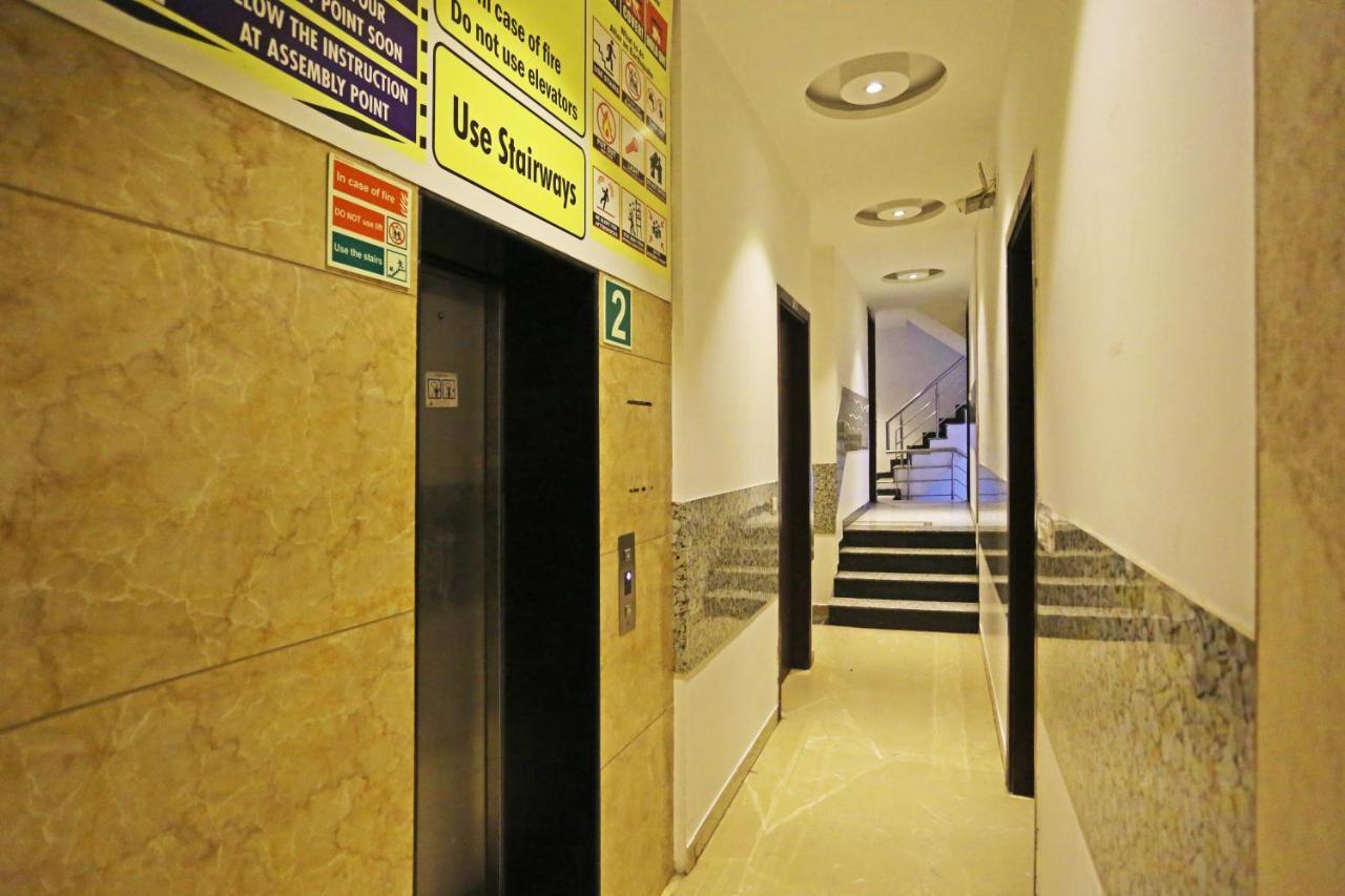 Hotel Sm Suits Near Delhi Airport-Unit By Grand Urban Luxury New Delhi Exterior photo